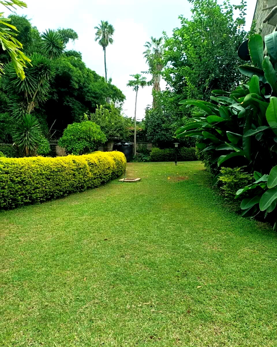 4-Ensuite Villa with Jacuzzi & Steam Bath - Riverside