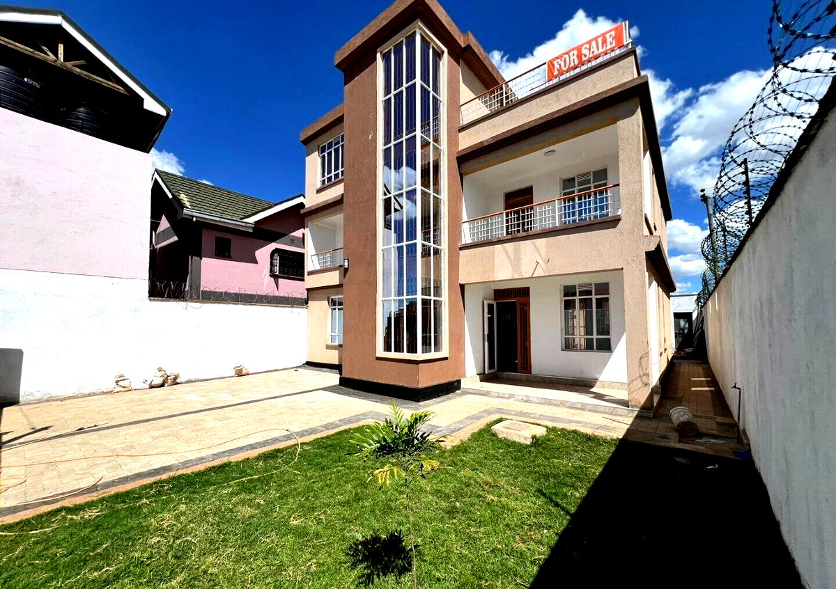 5BR All-Ensuite Villa with Staff Quarter - Membley, Ruiru