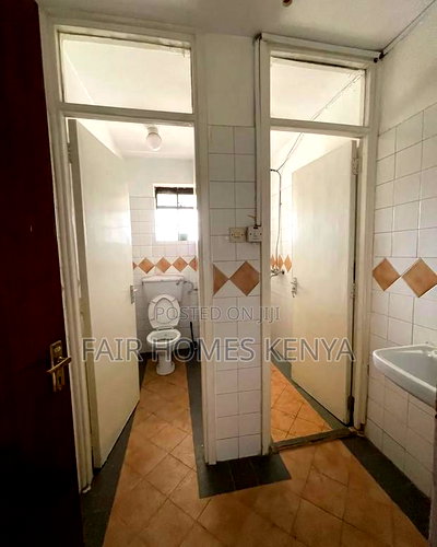 3bdrm Apartment in Oloitoktok Road, Kileleshwa for rent - Image 4
