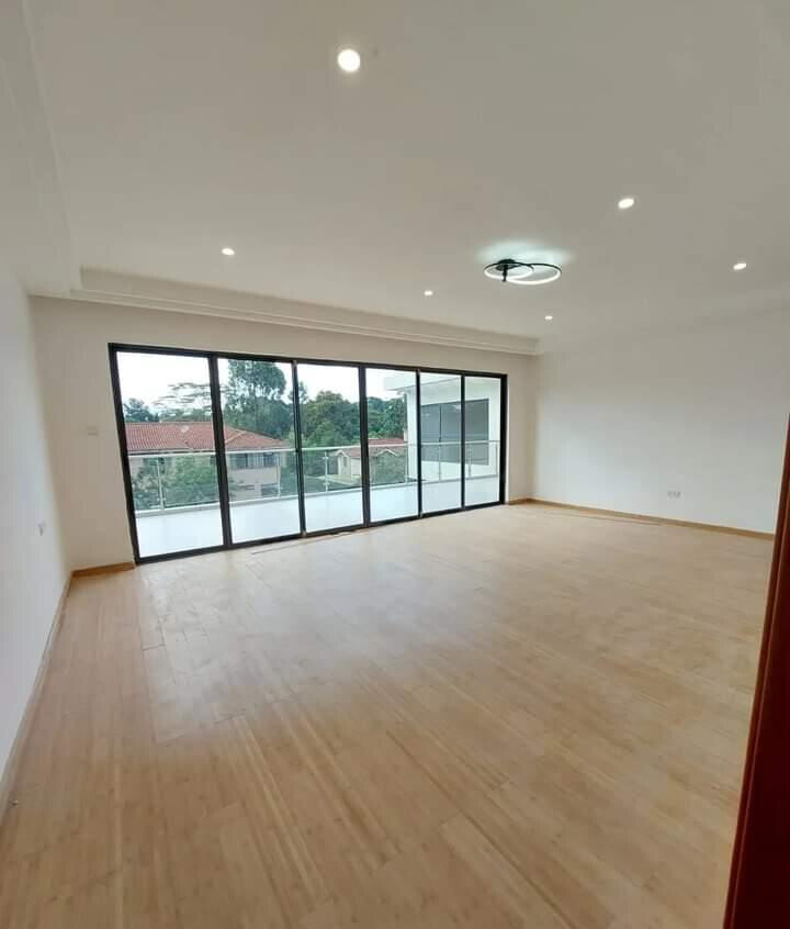 Ultra-Modern 5-Bed Townhouse with Rooftop Terrace – Old Runda, Karen
