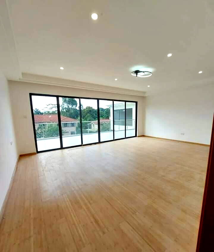 Ultra-Modern 5-Bed Townhouse with Rooftop Terrace – Old Runda, Karen