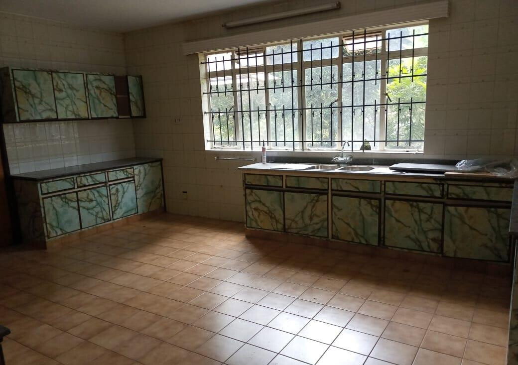 0.15 Acre 6BR Haven for KSh 400K