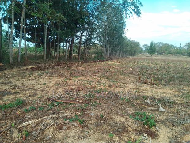 Sagana 3 Acres of Land Touching the River Tana