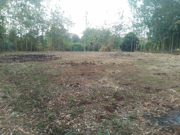 Sagana 3 Acres of Land Touching the River Tana
