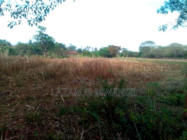 Sagana 3 Acres of Land Touching the River Tana