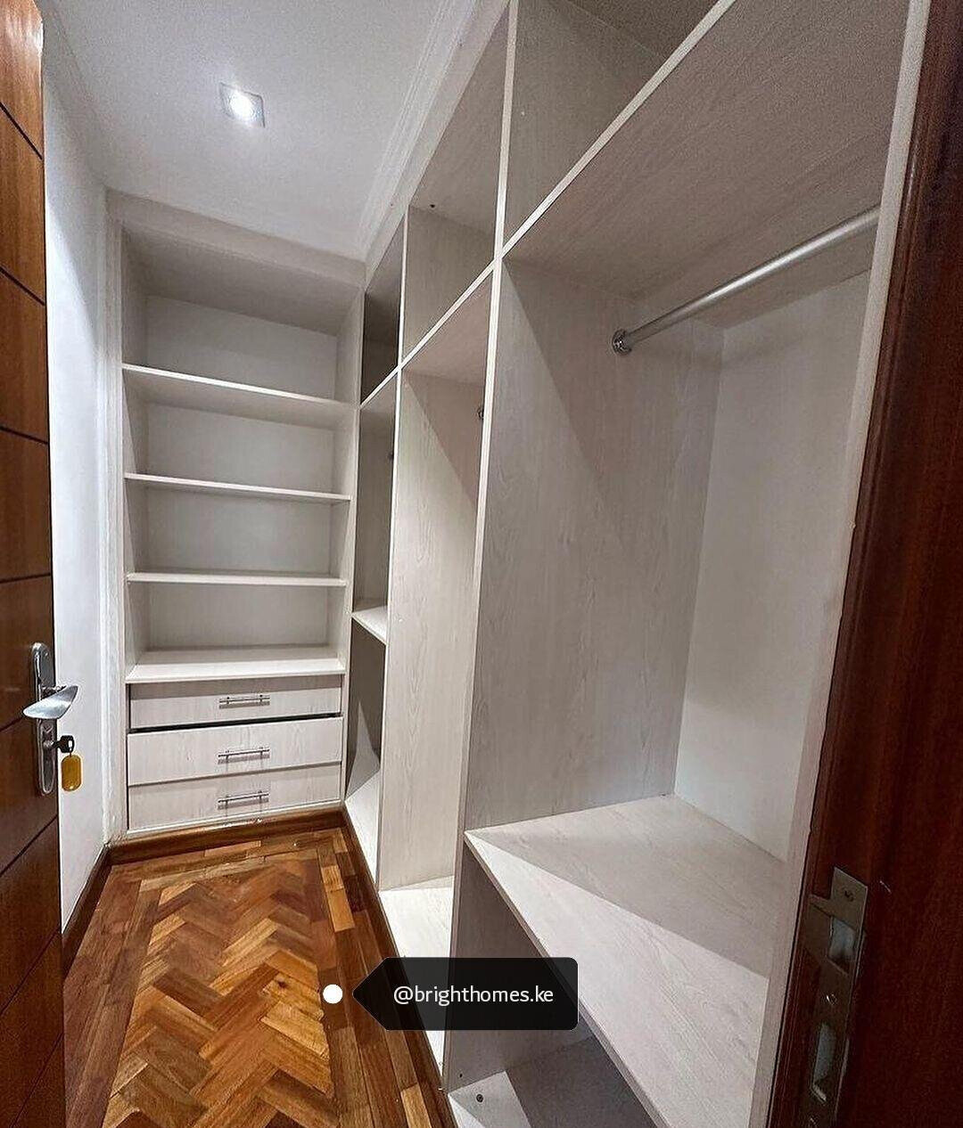 5-Ensuite Townhouse with Private Garden & Patio - Lavington