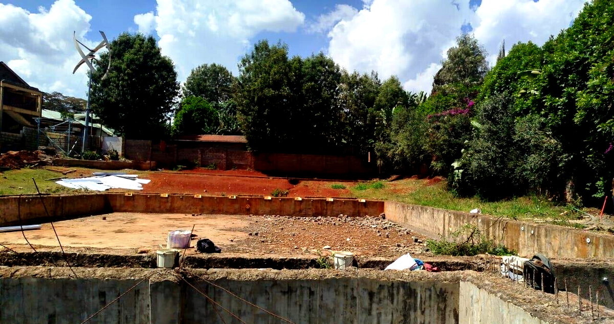 1 Acre Commercial Plot with Garden