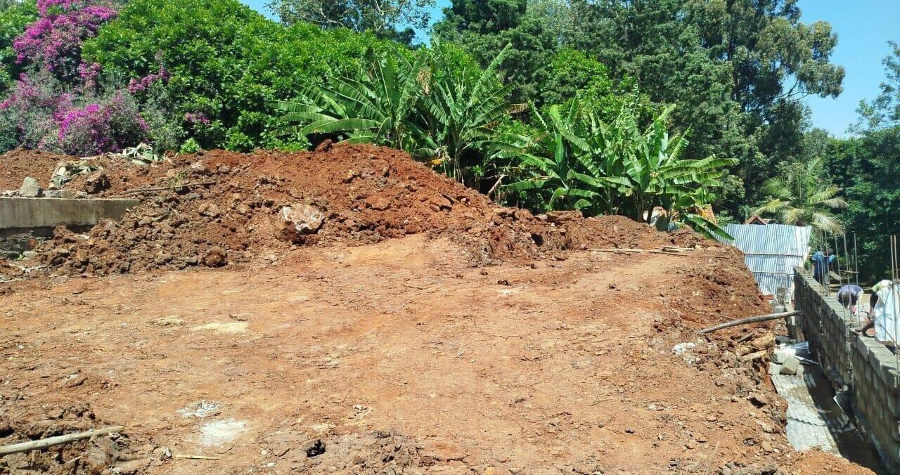 1 Acre Commercial Plot with Garden
