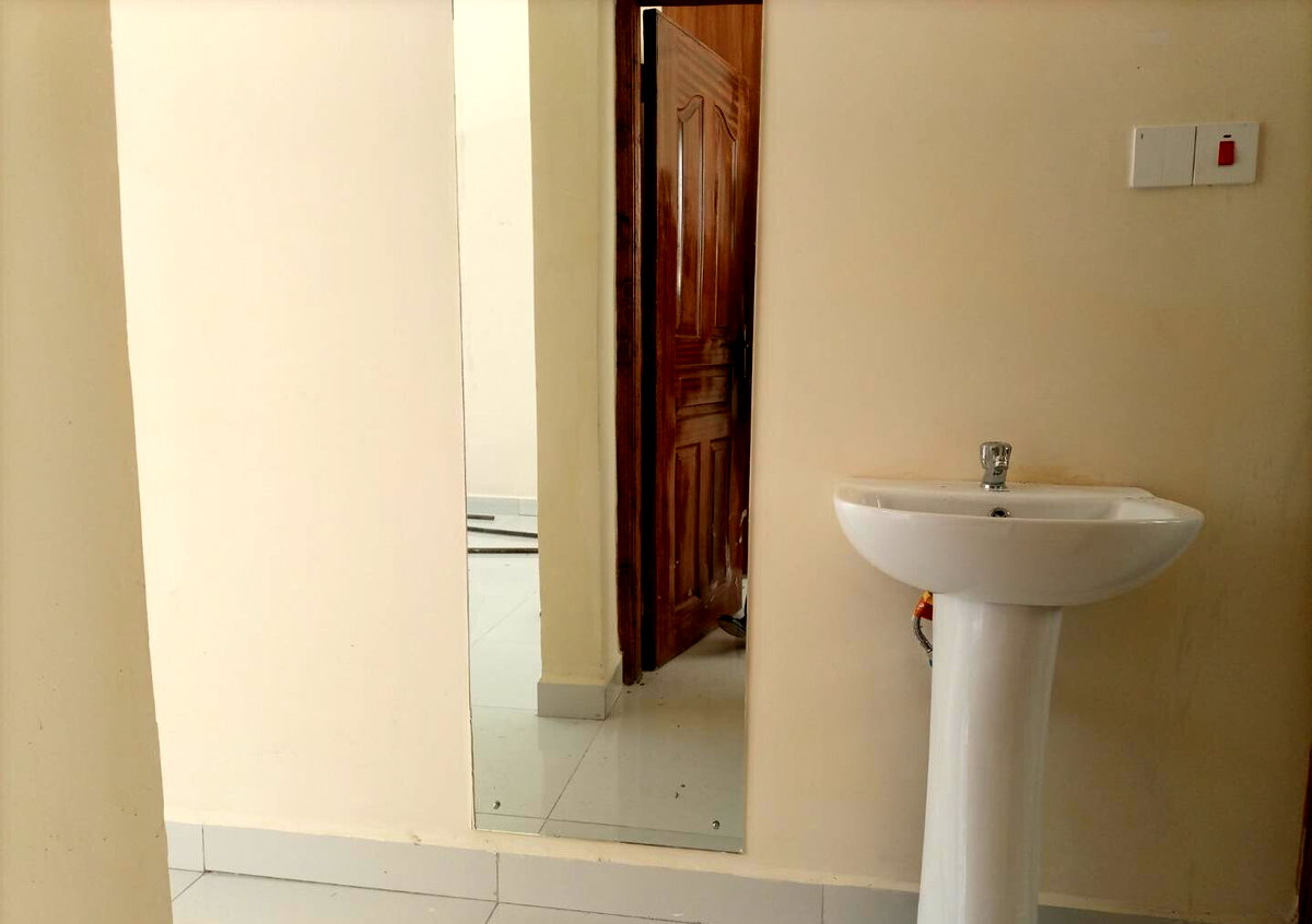 Cozy 1BR with Parking at KSh 38K