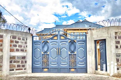 4bdrm Maisonette in Greensteds, Nakuru Town East for Sale - Image 1