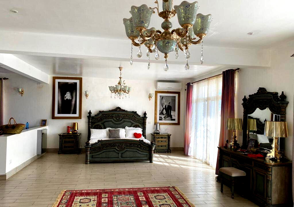 Quarter-Acre Townhouse with Pool & Generator – Malindi