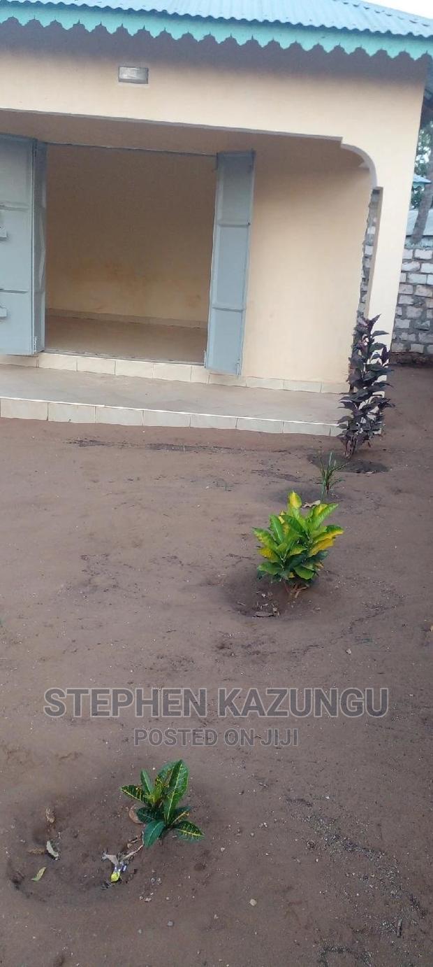 Business Site Shop for Rent, in Malindi at Musoloni Area.