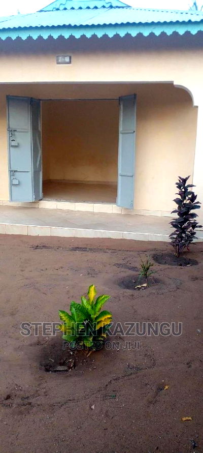 Business Site Shop for Rent, in Malindi at Musoloni Area. - Image 1