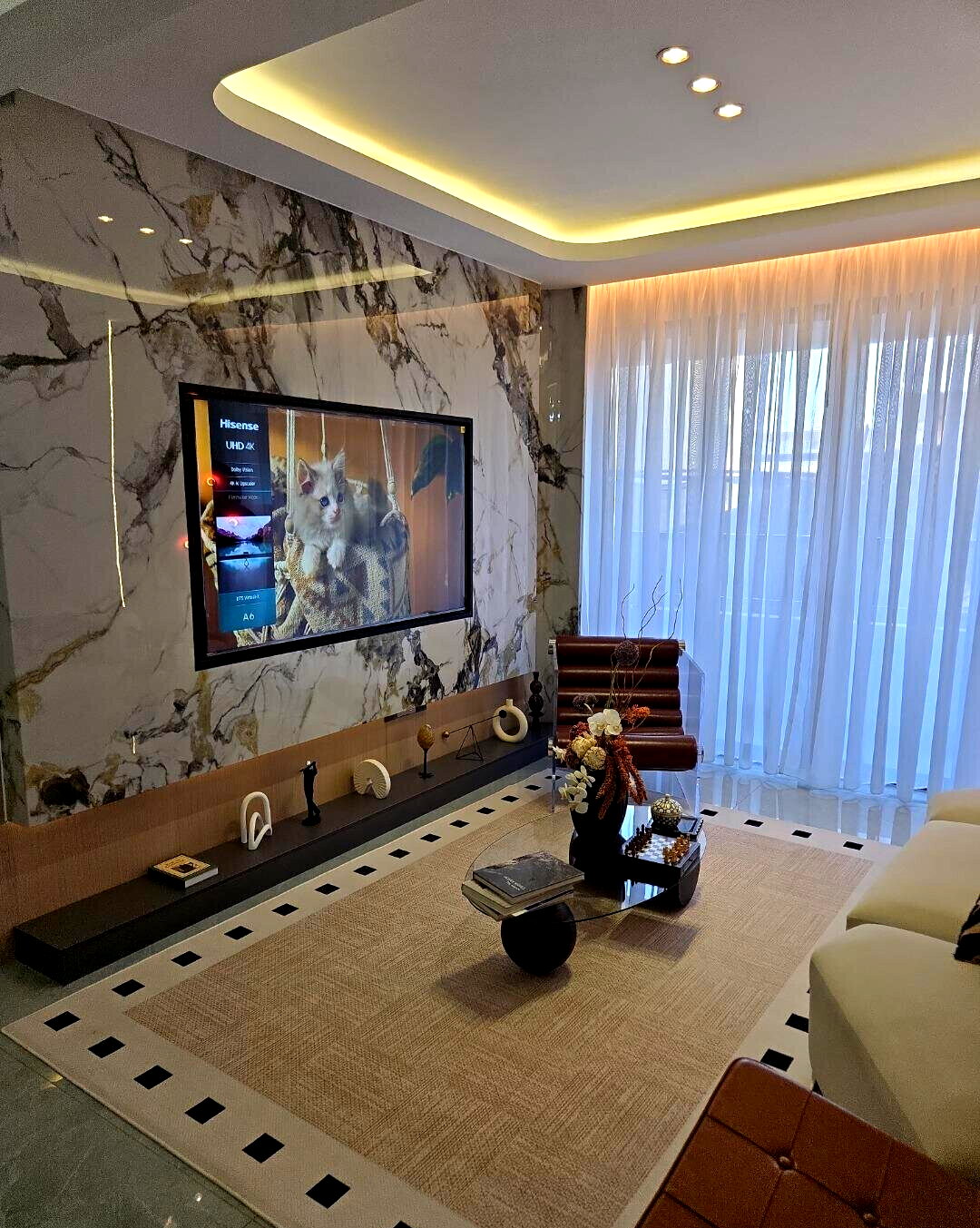 Smart 2BR with Heated Pool & Face Scan Entry - Westlands
