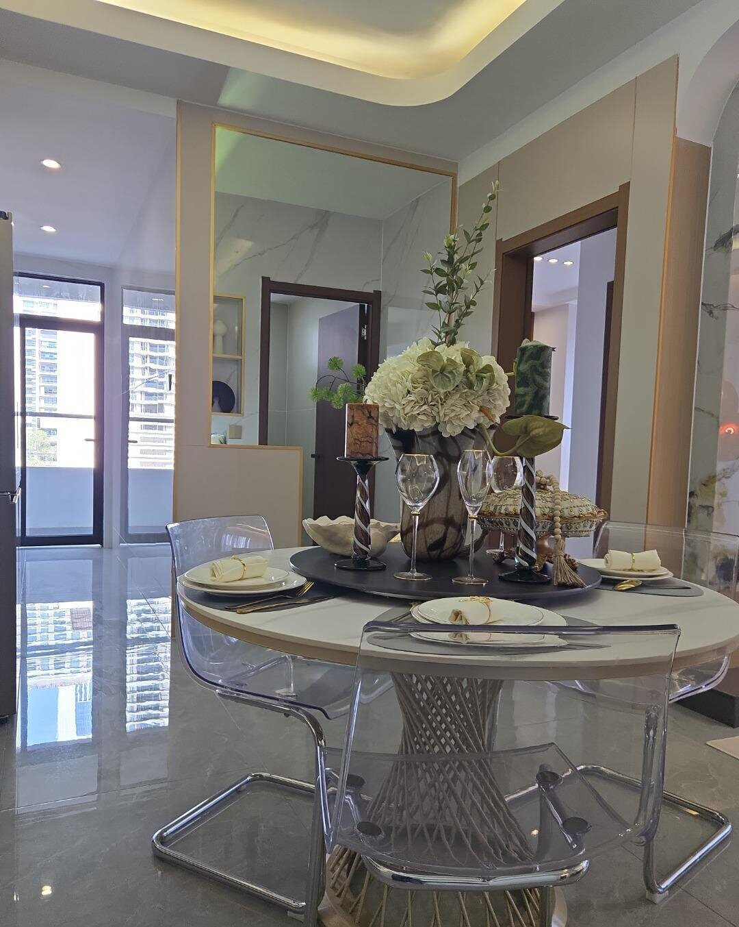 Smart 2BR with Heated Pool & Face Scan Entry - Westlands
