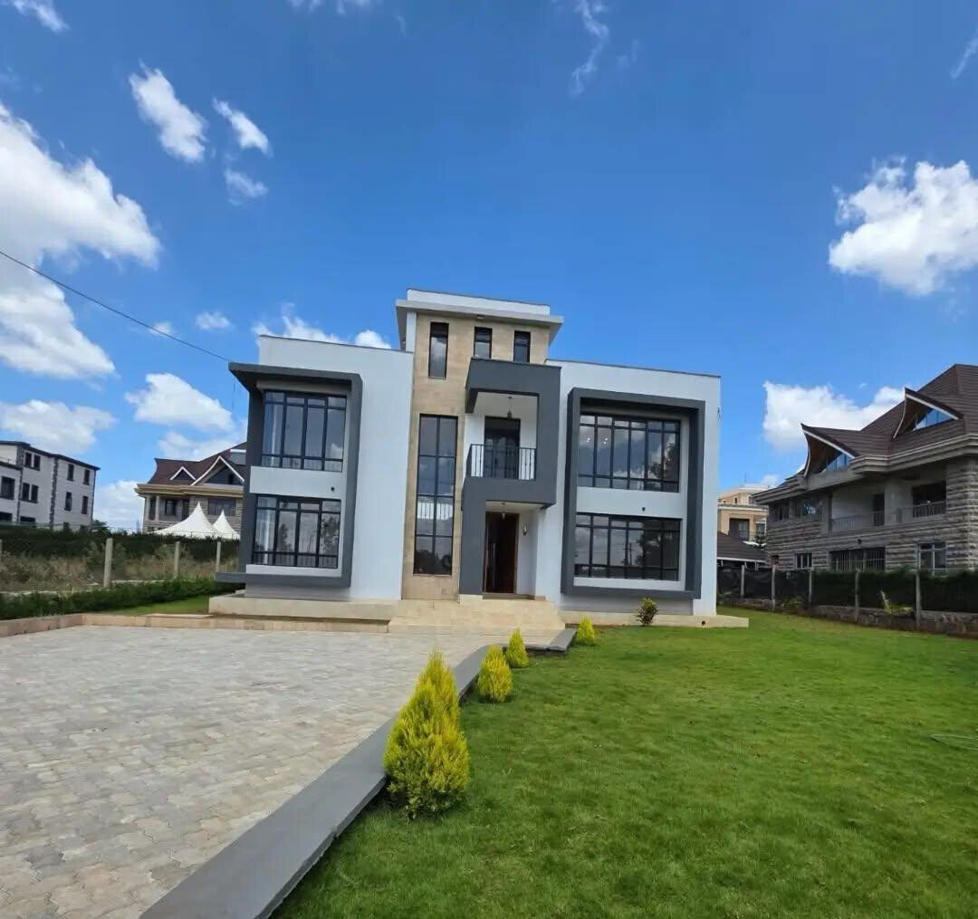4BR All-Ensuite Townhouse with Rooftop Terrace & Gym - Ruiru