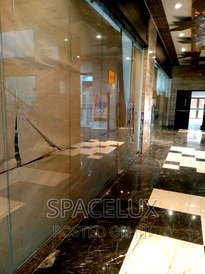 Elegant Double Height Showrooms Shop - Image 4