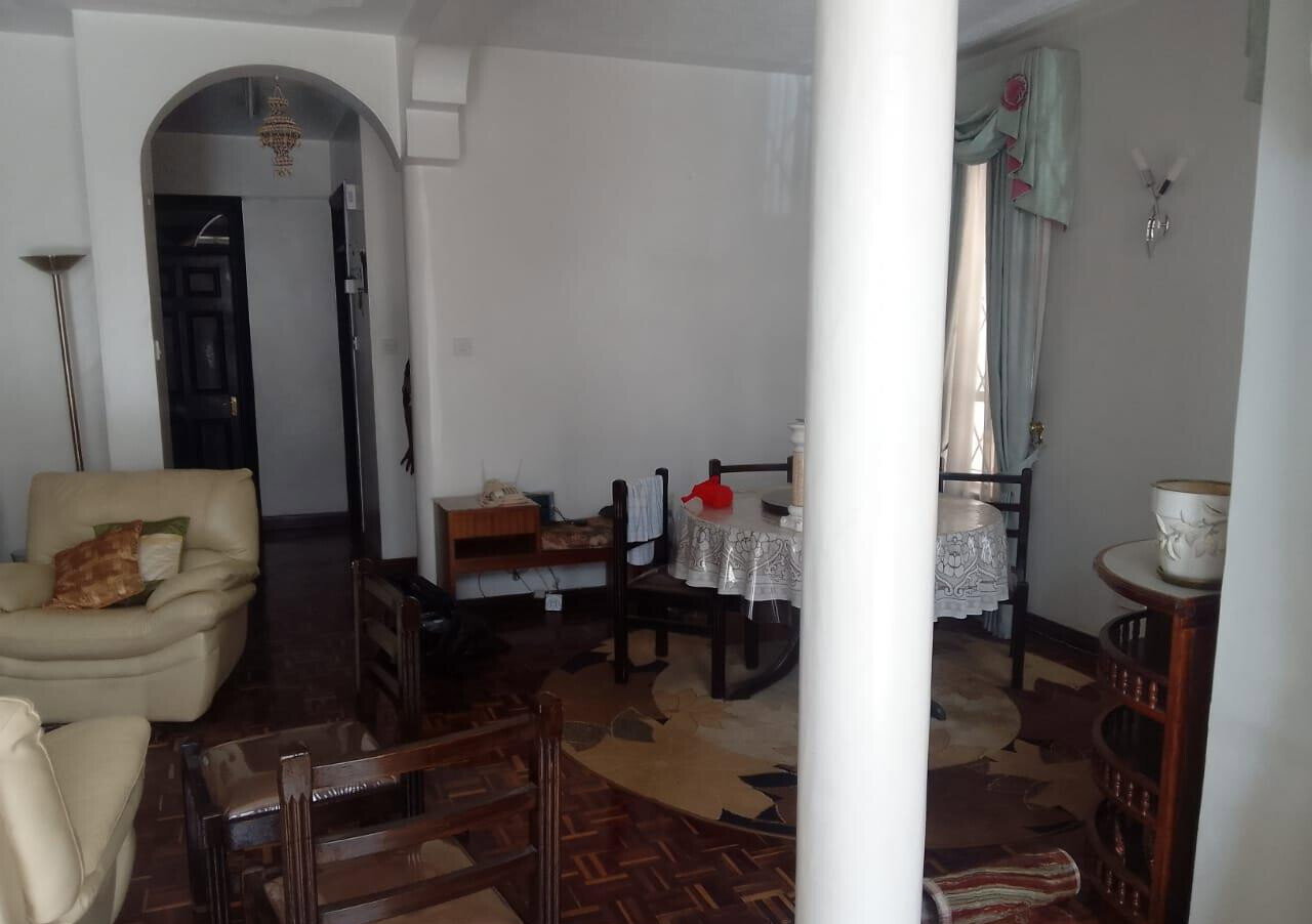 4BR Townhouse with Kitchenette & Guest Room - Parklands