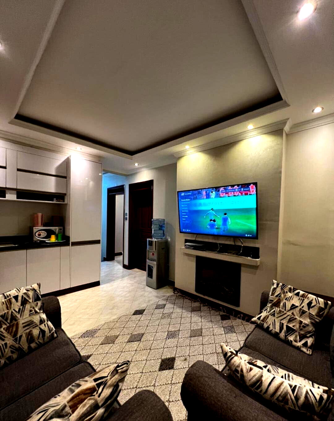 4-Ensuite Townhouse with DSQ & Modern Finishes - Lavington