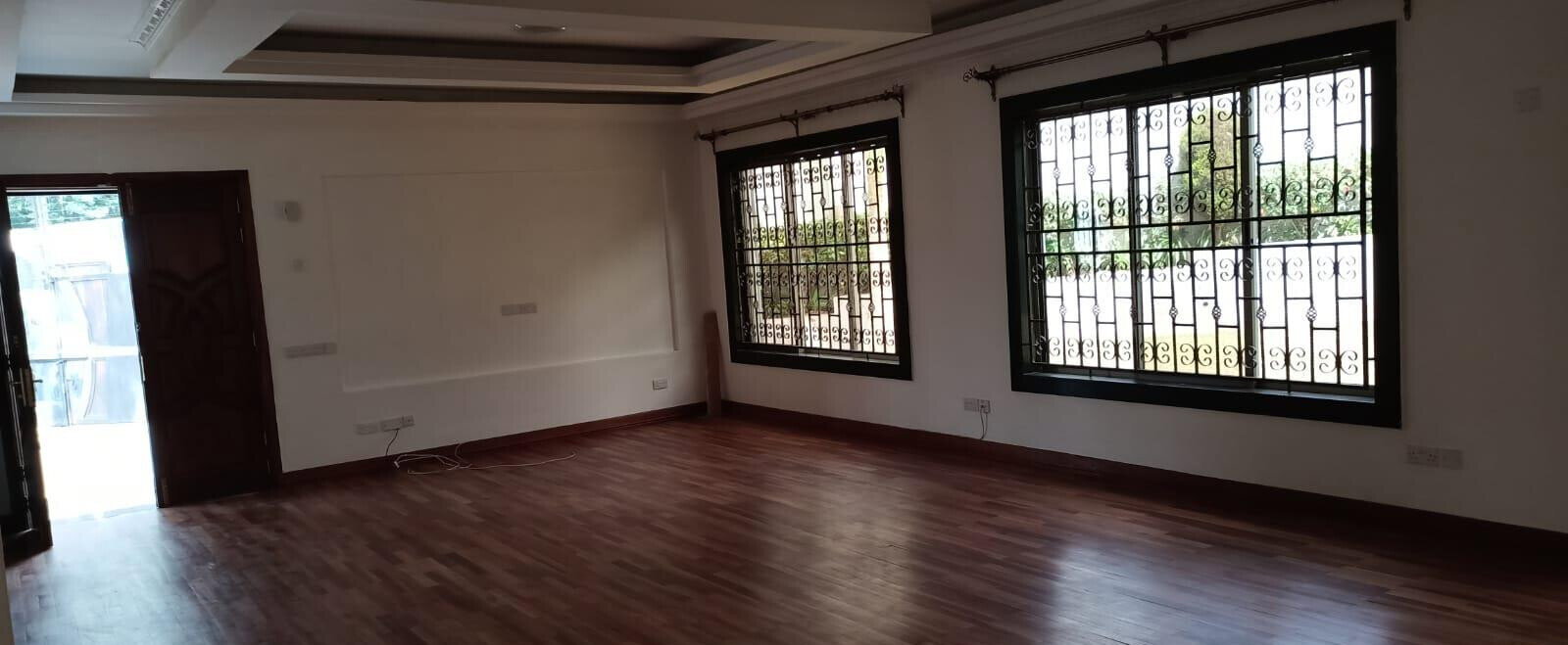 5BR Townhouse with Parking at KSh 70M