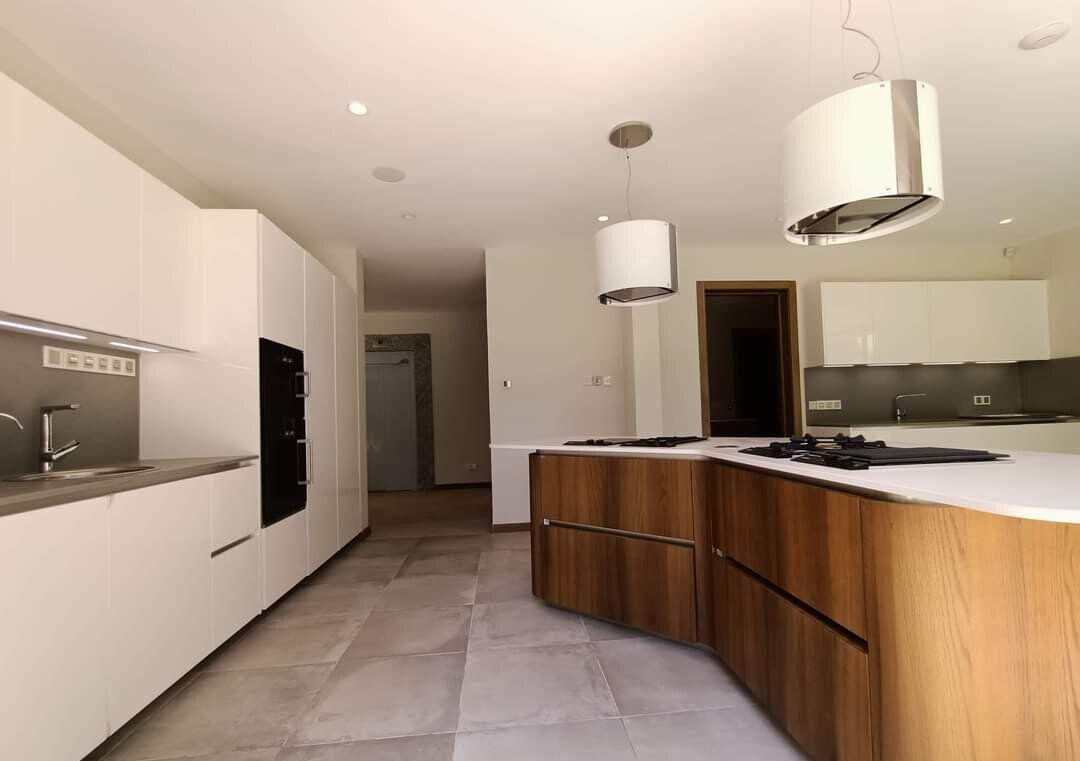 Half-Acre Townhouse with Sunken Lounge & Study - Lower Kabete