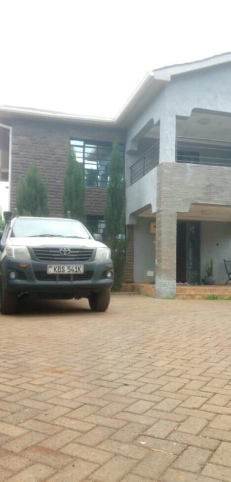 4BR All-Ensuite Townhouse with Guest Bath & Cabro Parking – Ruaka
