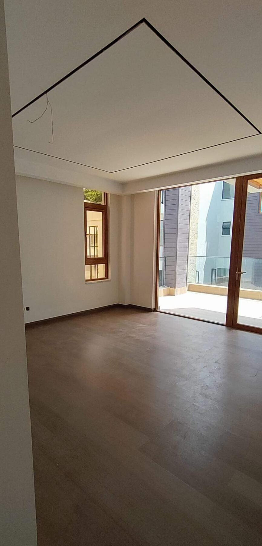 6-Ensuite Villa with Elevator & Entertainment Space - Lavington