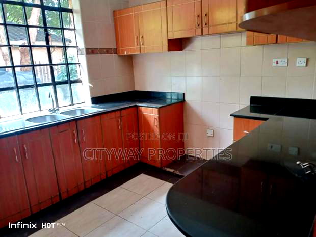 4bdrm Maisonette in Kiambu CBD for rent