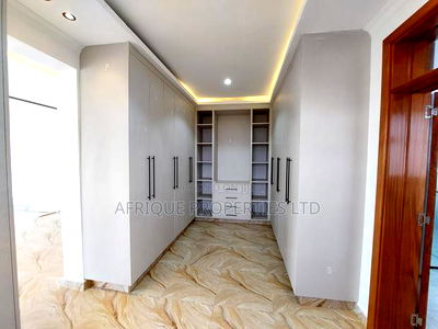 4bdrm Mansion in Tatu City, Ruiru for sale - Image 10