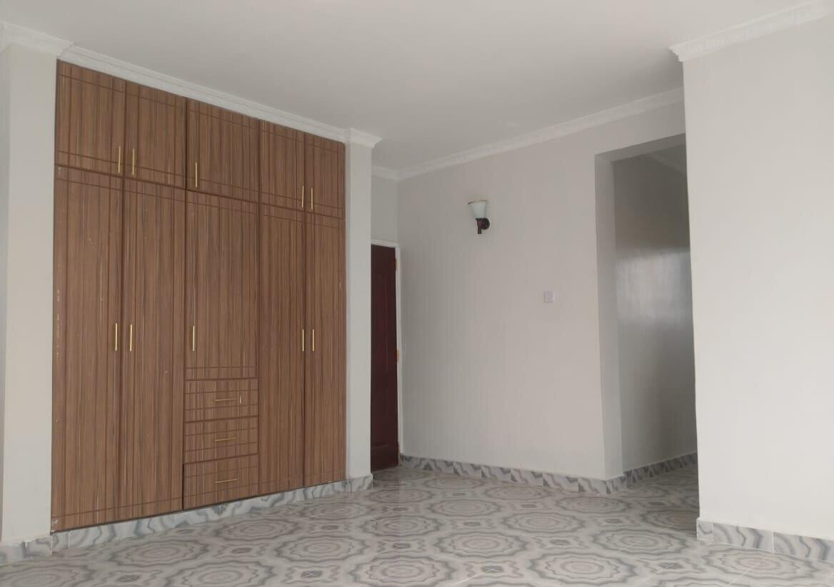Gated 4BR En-Suite Townhouse with Generator - Lanet, Nakuru