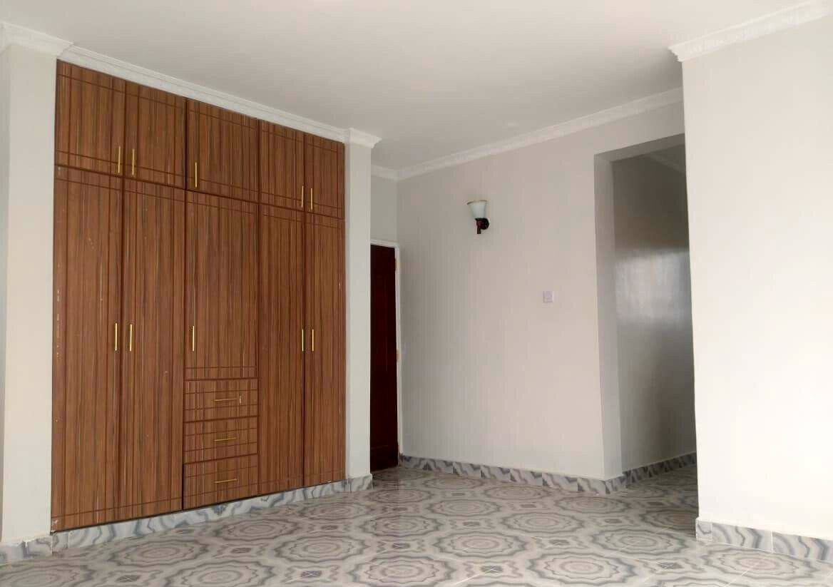 Gated 4BR En-Suite Townhouse with Generator - Lanet, Nakuru