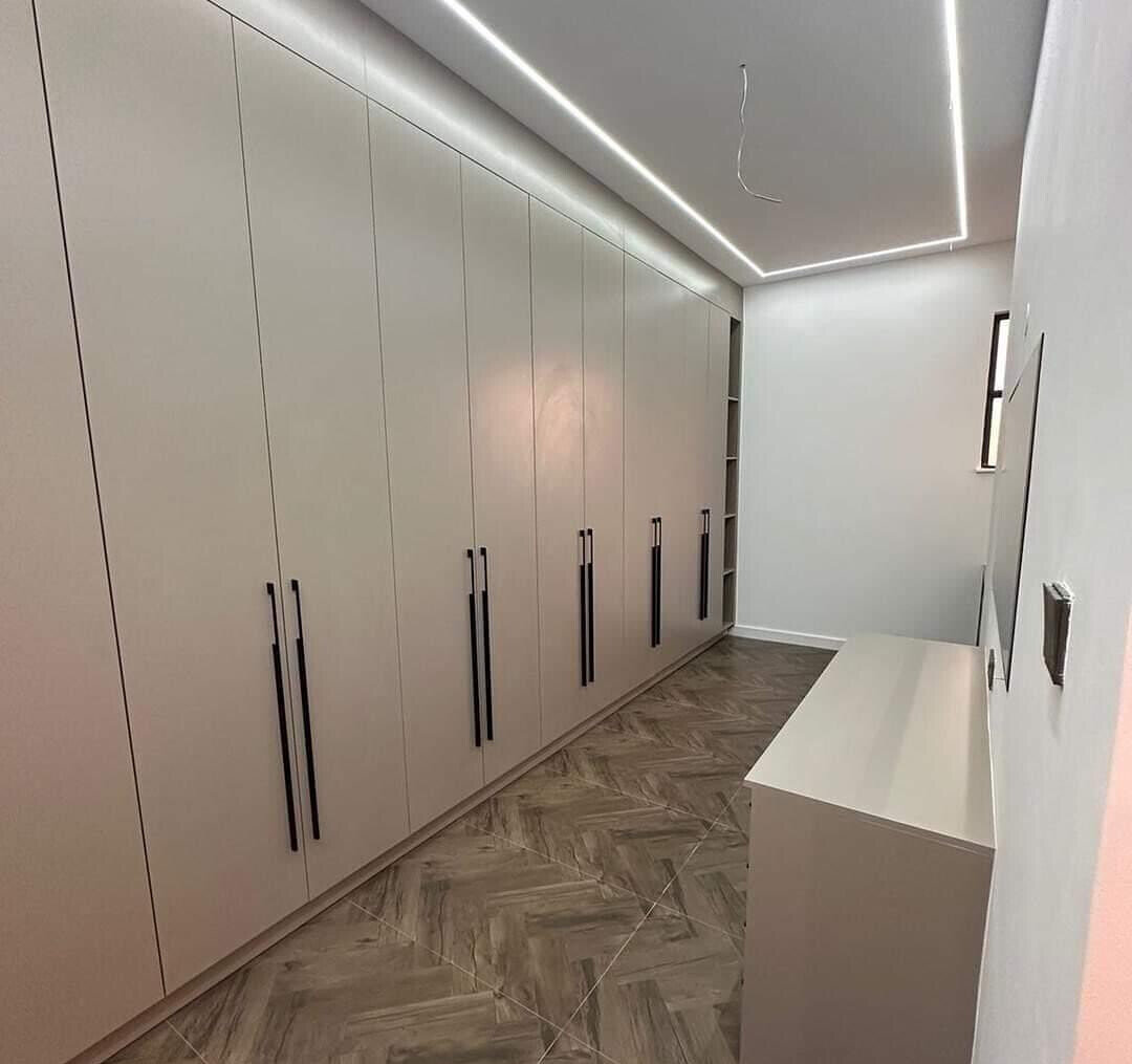 4-Ensuite Townhouse with DSQ & Beko Fittings - Valley Arcade