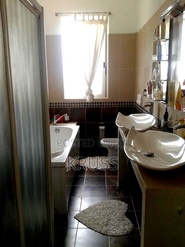 3bdrm Apartment in Nyali Mkomani for sale