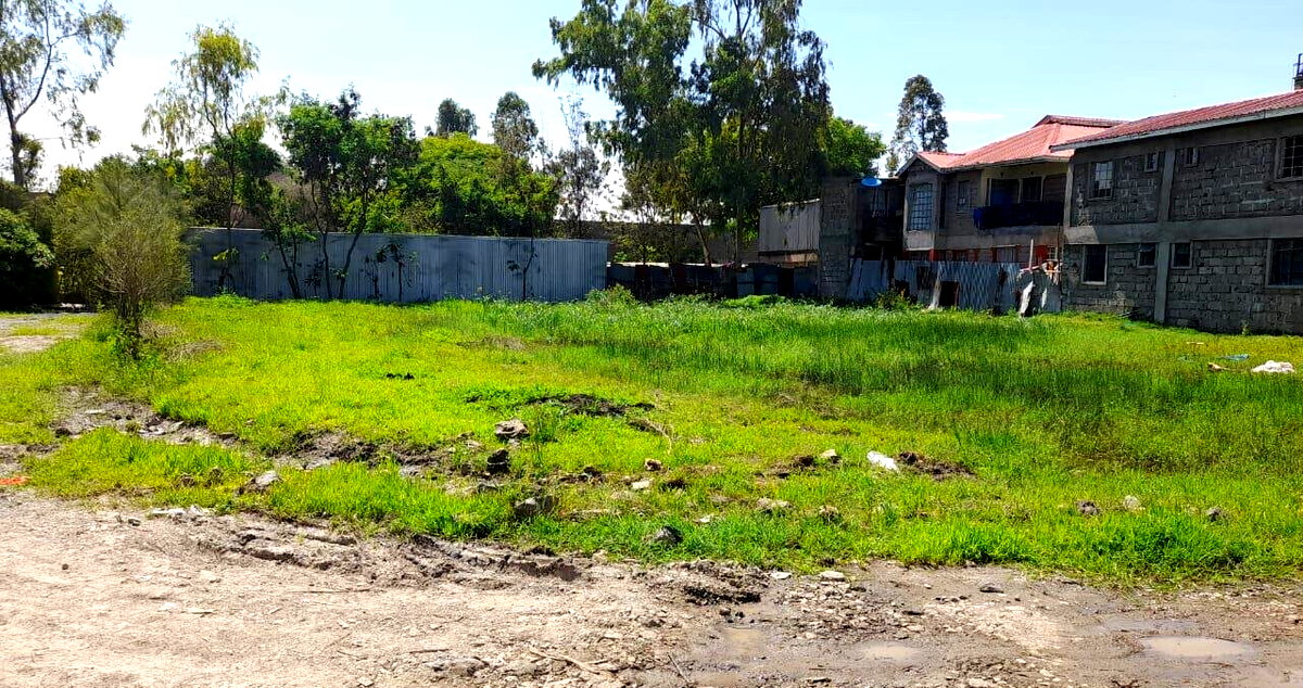 50x100 Plot Under 7.5M
