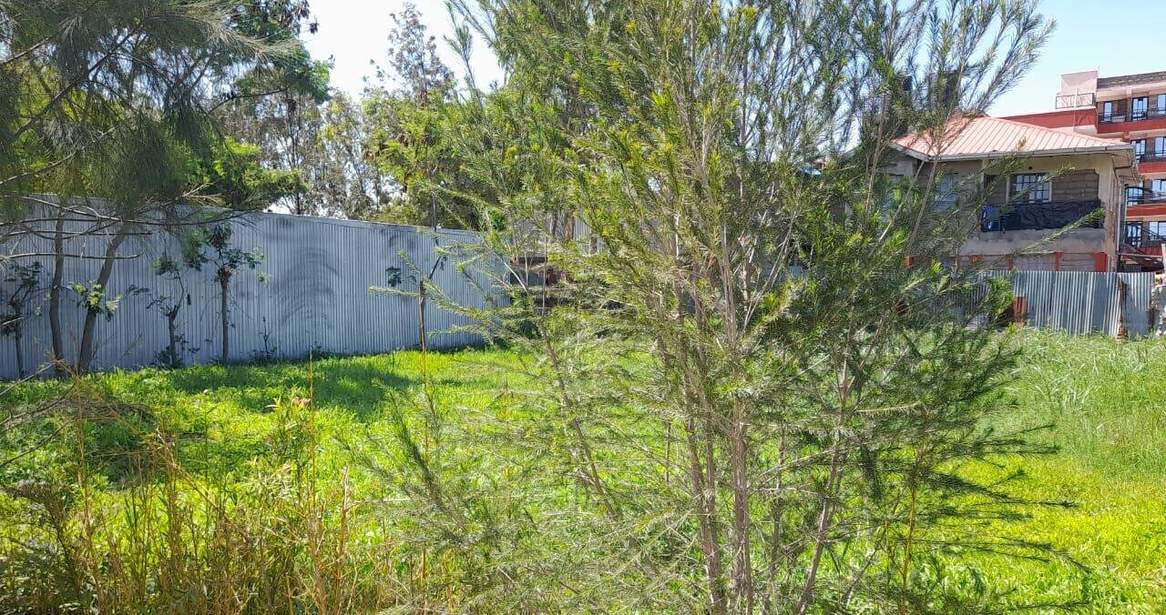 50x100 Plot Under 7.5M