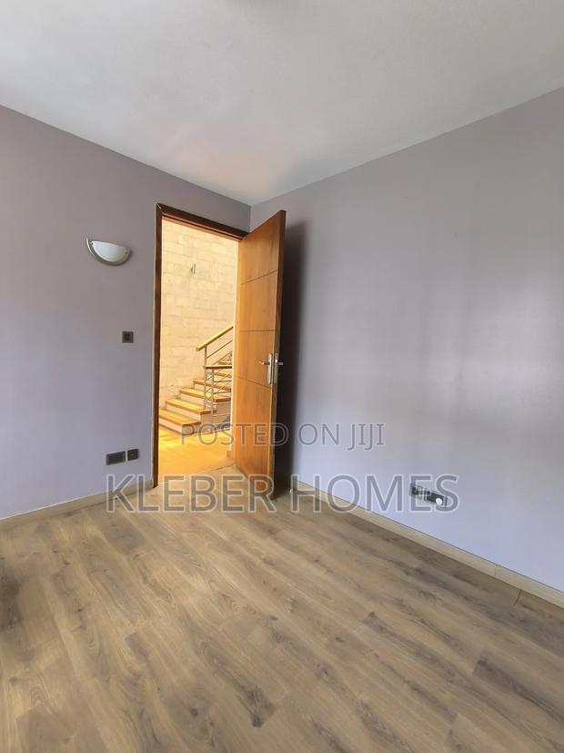 4bdrm Townhouse/Terrace in Kileleshwa for sale