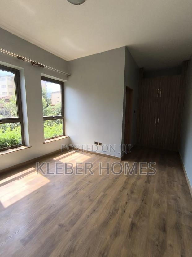 4bdrm Townhouse/Terrace in Kileleshwa for sale