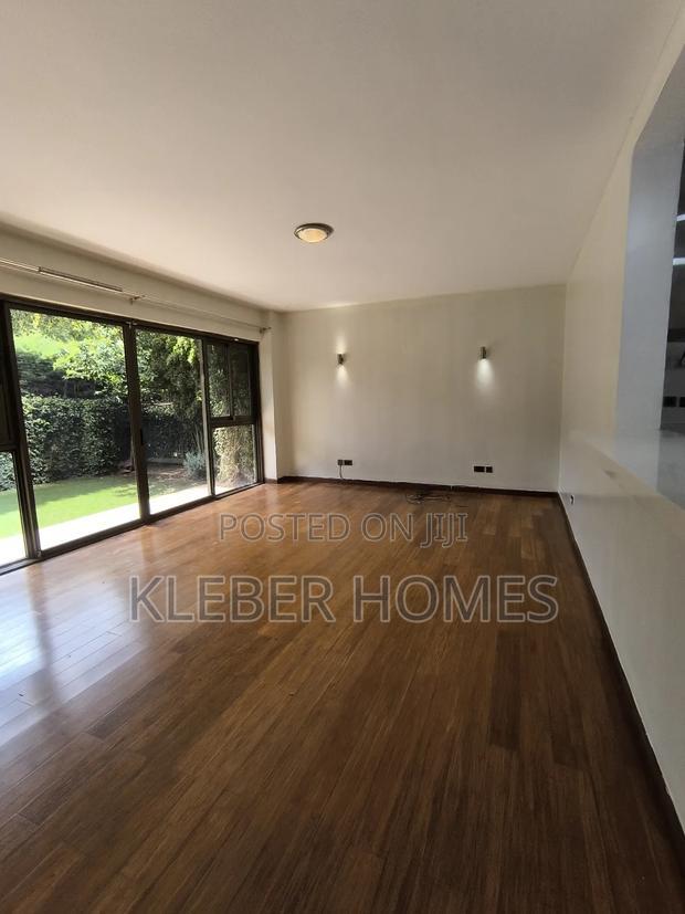 4bdrm Townhouse/Terrace in Kileleshwa for sale