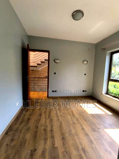 4bdrm Townhouse/Terrace in Kileleshwa for sale - Image 10