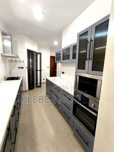 4bdrm Townhouse/Terrace in Kileleshwa for sale - Image 2