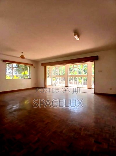 Breath Taking Office - Image 15