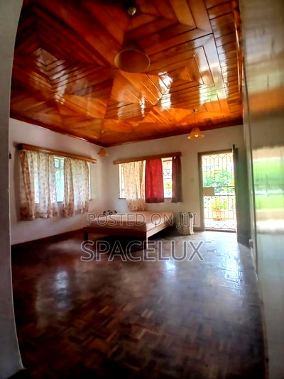 Breath Taking Office - Image 16