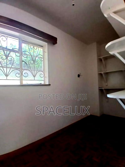 Breath Taking Office - Image 8