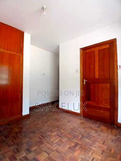 Breath Taking Office - Image 6