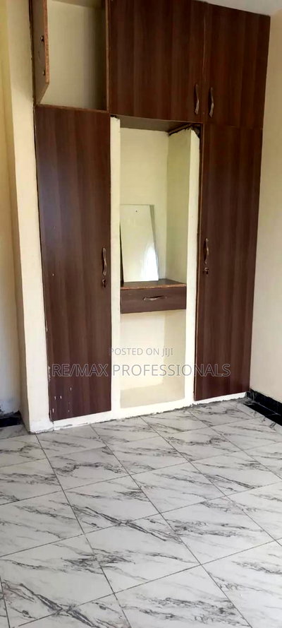 2bdrm Apartment in Majengo for sale - Image 13