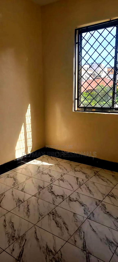 2bdrm Apartment in Majengo for sale - Image 12
