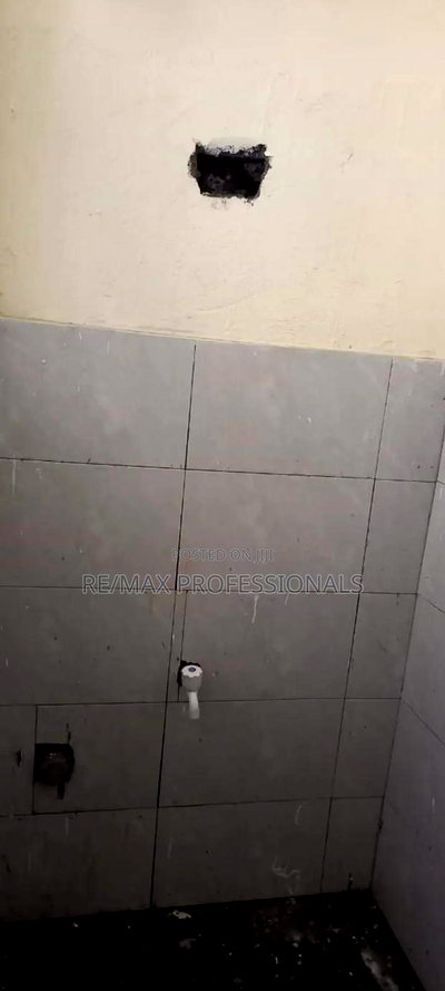 2bdrm Apartment in Majengo for sale - Image 9