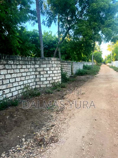 A Half an Acre Land at Dongokundu - Image 1