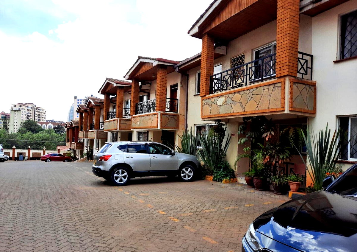 4BR All-Ensuite Townhouse with Generator & Solar - Kileleshwa