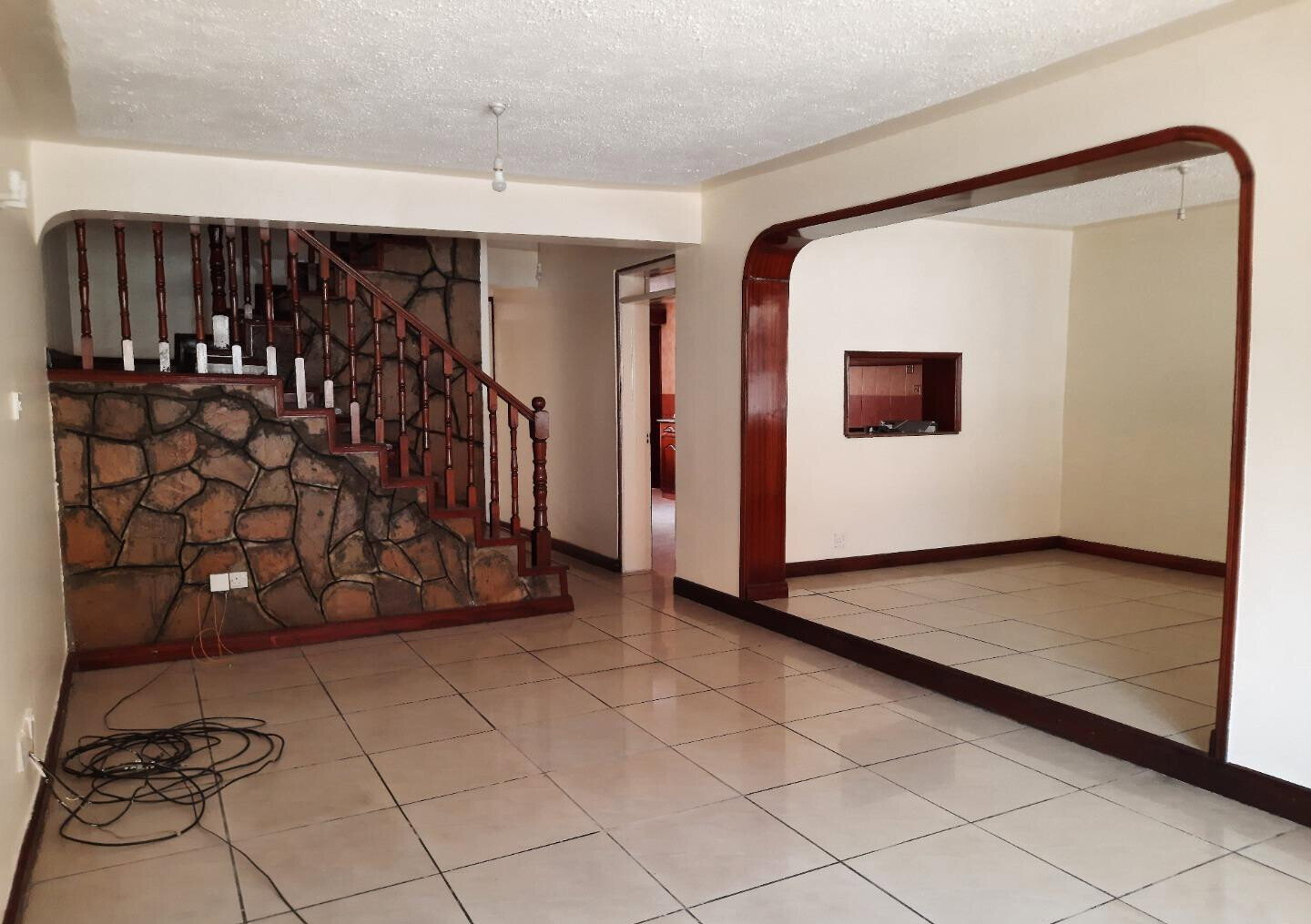 4BR All-Ensuite Townhouse with Generator & Solar - Kileleshwa